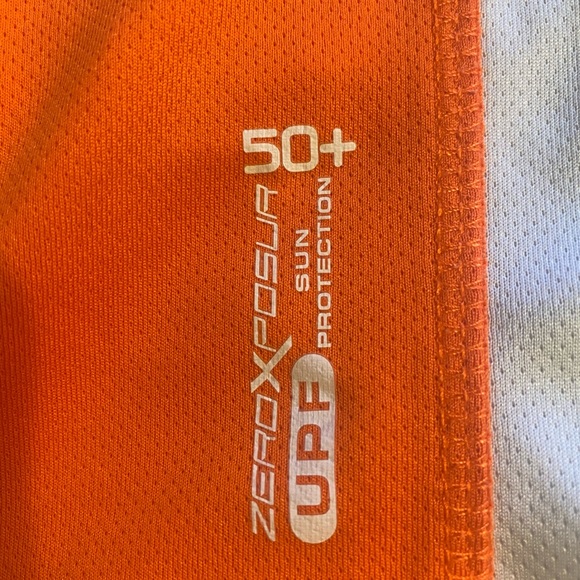Boy’s Size 7 Rashguard - Picture 3 of 4